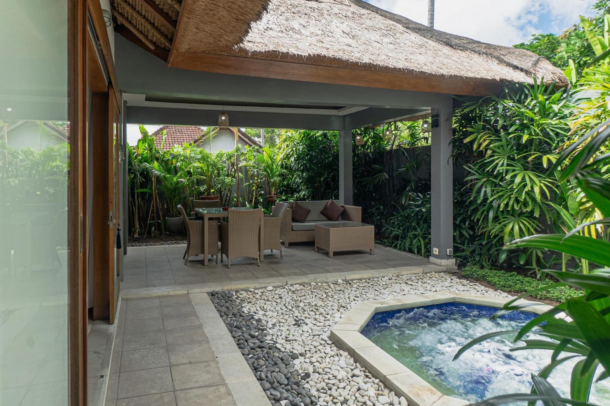 Balinea Holiday Home Seminyak  Exterior photo